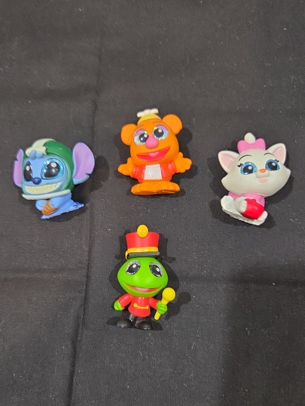 DISNEY DOORABLES - SET OF 4